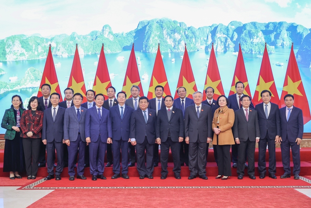 Thủ tướng phân công Thành viên Chính phủ làm việc với các địa phương về sản xuất kinh doanh, đầu tư xây dựng, xuất nhập khẩu- Ảnh 1. Thủ tướng phân công Thành viên Chính phủ làm việc với các địa phương về sản xuất kinh doanh, đầu tư xây dựng, xuất nhập khẩu- Ảnh 1.