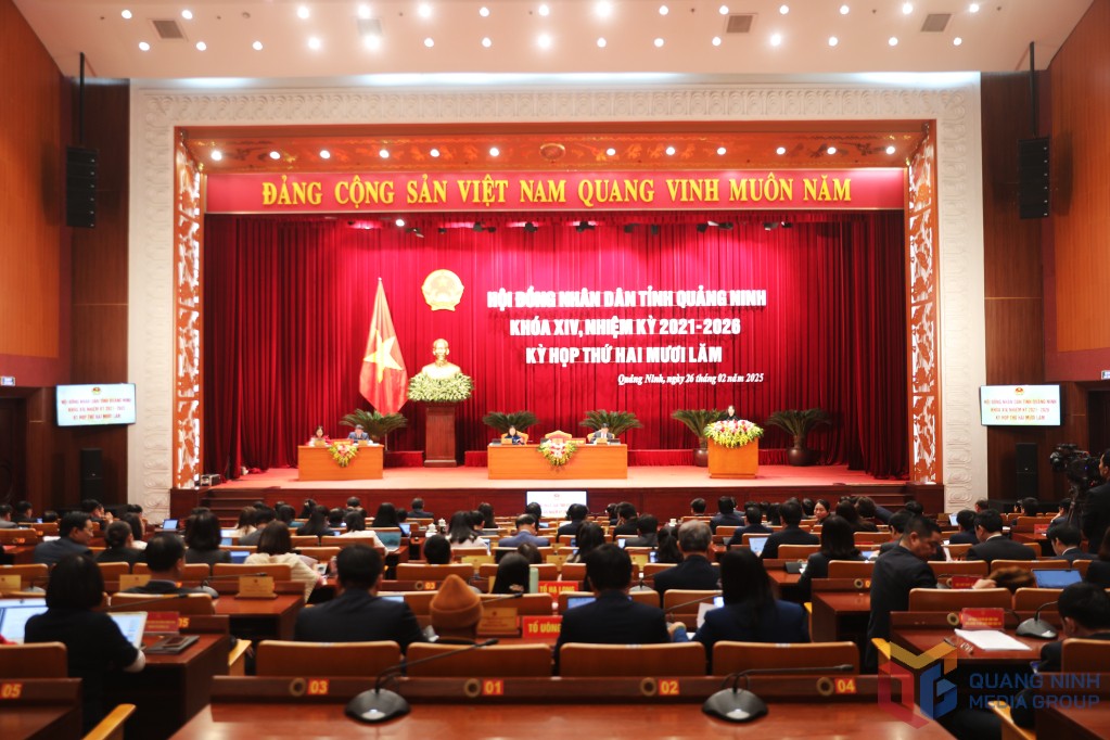 Quảng Ninh: Xác định đầu tư công là một trong những động lực quan trọng nhất