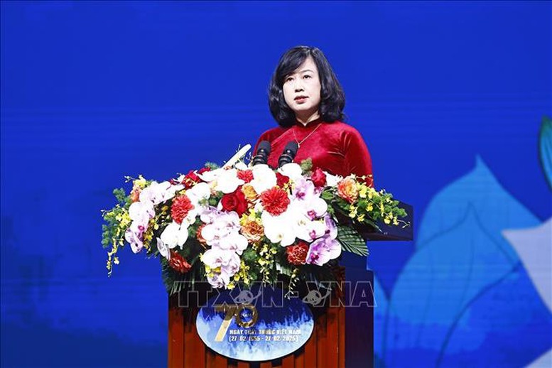 Chủ tịch Quốc hội Trần Thanh Mẫn: Bảo đảm người dân được tiếp cận với dịch vụ y tế gần nhất với chất lượng tốt nhất- Ảnh 3. Chủ tịch Quốc hội Trần Thanh Mẫn: Bảo đảm người dân được tiếp cận với dịch vụ y tế gần nhất với chất lượng tốt nhất- Ảnh 3.