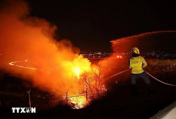 Bồi thường hậu quả của các vụ cháy rừng ở Los Angeles có thể lên tới 1,26 tỷ USD