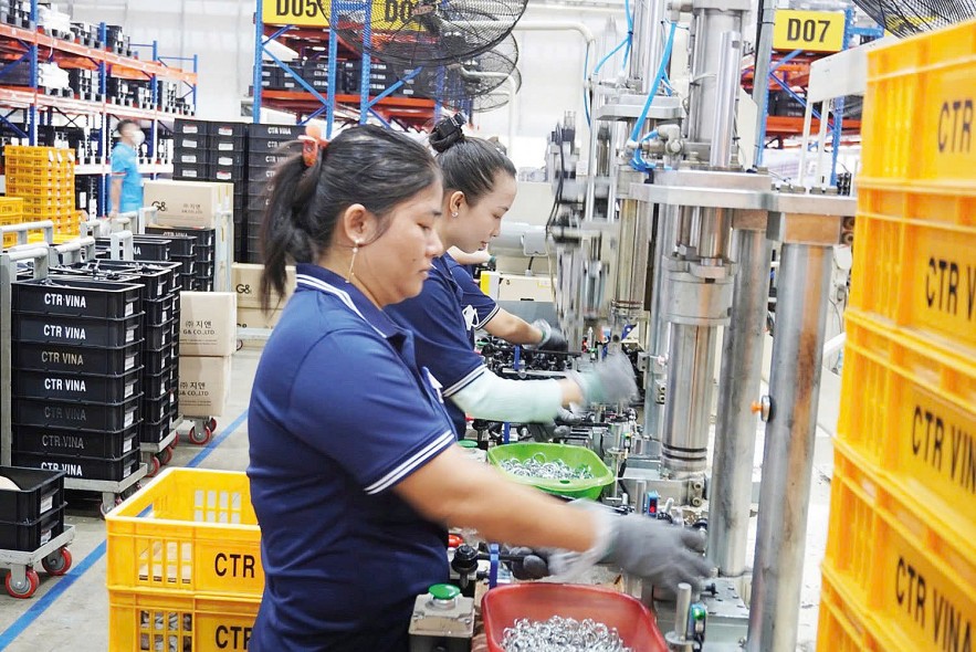 Xây dựng chính sách thuế đồng bộ tiêu chuẩn quốc tế, đảm bảo lợi ích quốc gia Xây dựng chính sách thuế đồng bộ tiêu chuẩn quốc tế, đảm bảo lợi ích quốc gia