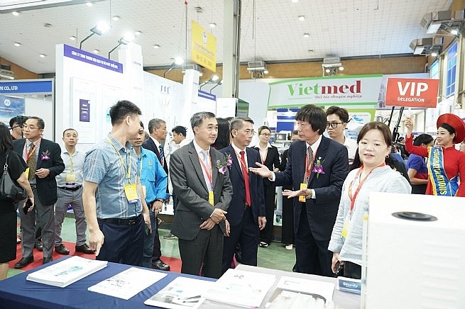 Hơn 350 đơn vị trong nước và quốc tế tham dự triển lãm quốc tế chuyên ngành Y Dược Việt Nam Hơn 350 đơn vị tham dự triển lãm quốc tế chuyên ngành Y Dược Việt Nam
