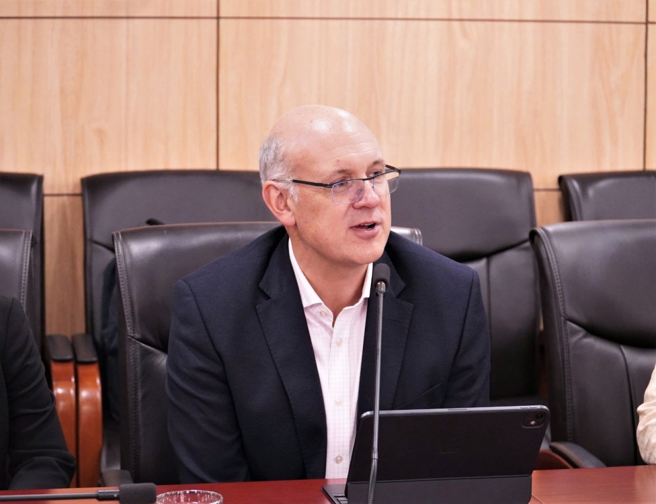 Đại diện FTSE Russel bày tỏ sự ấn tượng về các giải pháp và định hướng phát triển thị trường chứng khoán Việt Nam