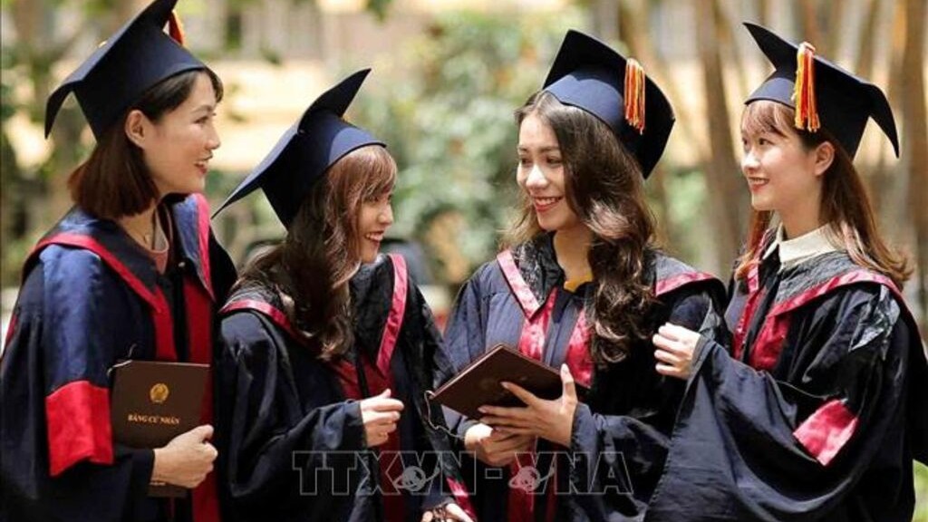 Năm 2030, các cơ sở giáo dục đại học công lập chiếm 70% tổng quy mô đào tạo