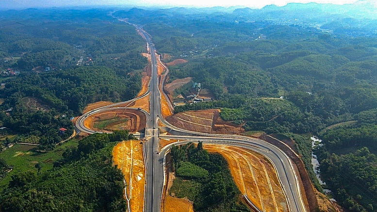 Lập 7 Đoàn Kiểm tra về rà soát, tháo gỡ các khó khăn, vướng mắc liên quan đến các dự án giao thông trọng điểm- Ảnh 1. Lập 7 Đoàn Kiểm tra về rà soát, tháo gỡ các khó khăn, vướng mắc liên quan đến các dự án giao thông trọng điểm- Ảnh 1.