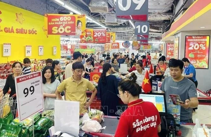 Standard Chartered forecasts rising inflation as Vietnam maintains strong growth outlook