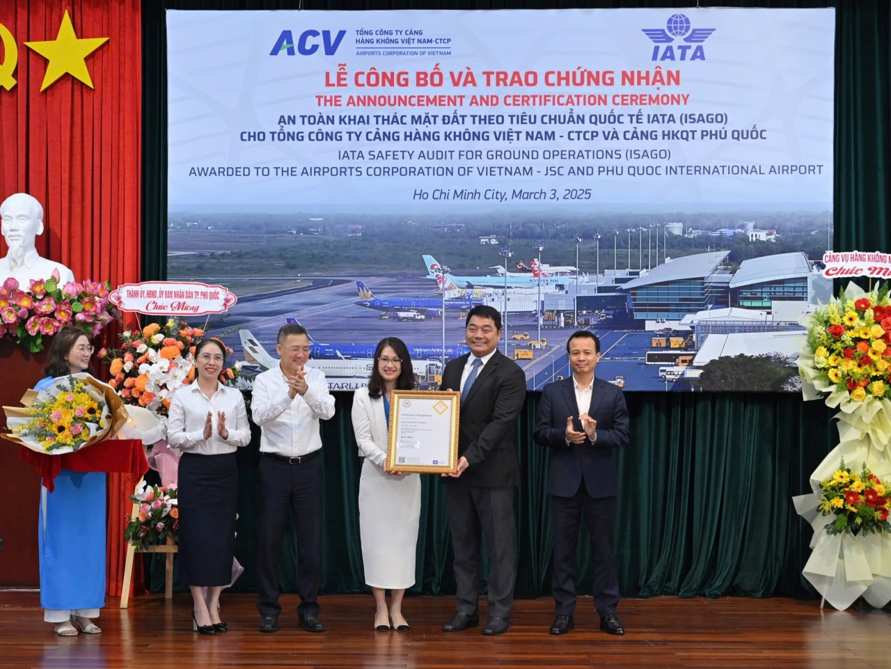 IATA trao chứng nhận An toàn khai thác mặt đất theo tiêu chuẩn quốc tế cho ACV và Cảng HKQT Phú Quốc