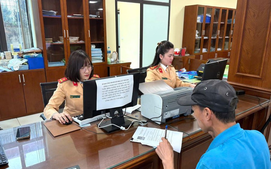 Quy định mới về cấp, cấp lại giấy phép lái xe QUY ĐỊNH MỚI về cấp, cấp lại GIẤY PHÉP LÁI XE