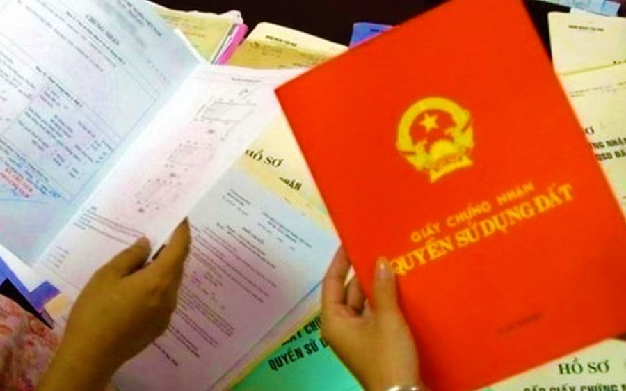 Quy định về cấp sổ đỏ cho hộ gia đình đang sử dụng đất có giấy tờ trước 15/10/1993