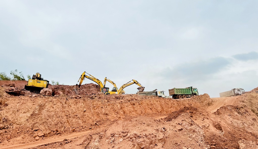 Quảng Ninh phấn đấu hết tháng 6/2025 giải ngân được ít nhất 5.484 tỷ đồng vốn đầu tư công Quảng Ninh phấn đấu hết tháng 6/2025 giải ngân được ít nhất 5.484 tỷ đồng vốn đầu tư công