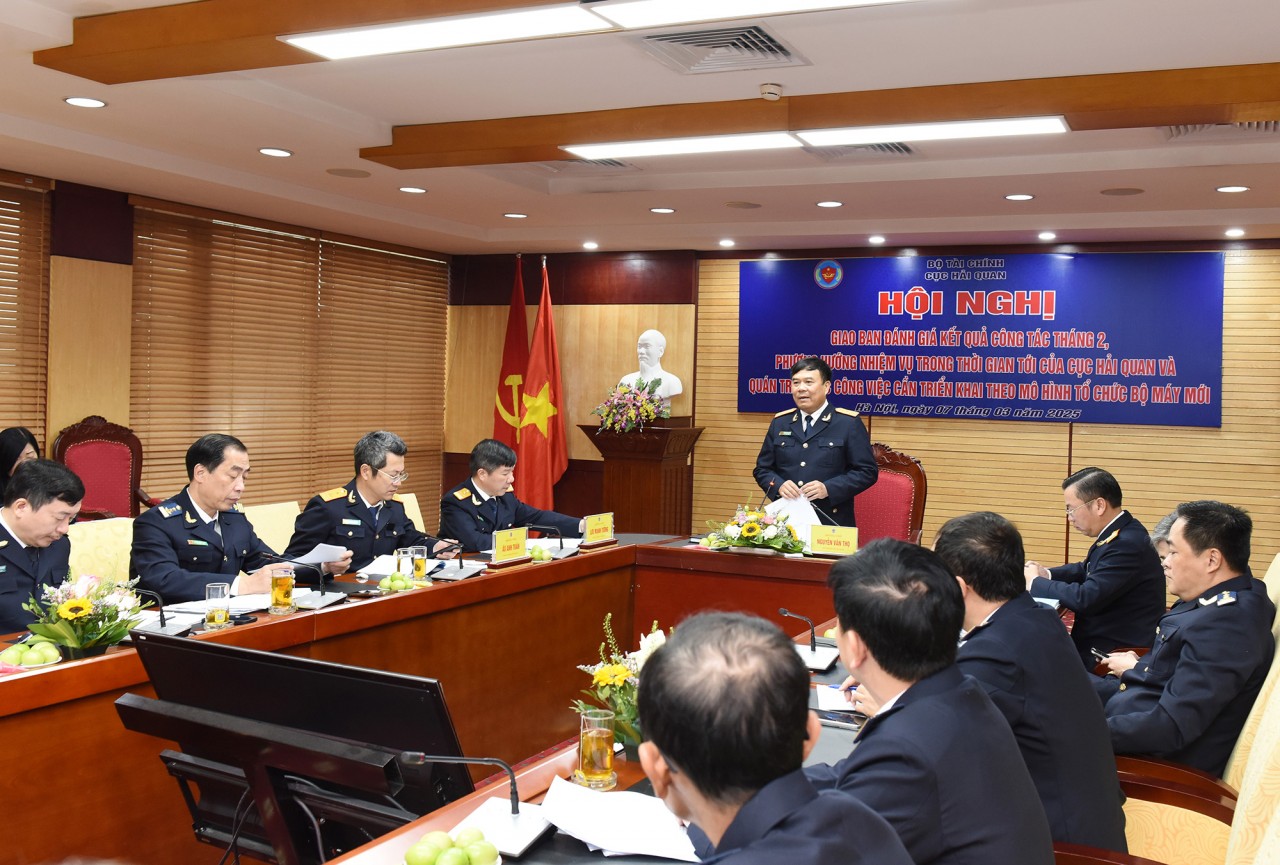 Cục trưởng Cục Hải quan Nguyễn Văn Thọ chủ trì hội nghị giao ban đánh giá kết quả công tác tháng 2, phương hướng nhiệm vụ trong thời gian tới của Cục Hải quan và quán triệt các công việc cần triển khai theo mô hình tổ chức bộ máy mới.