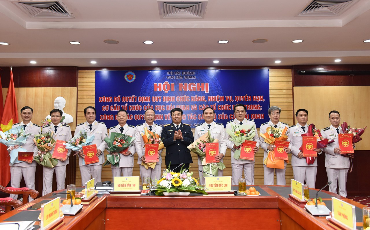 Công bố các quyết định về công tác cán bộ của Cục Hải quan theo cơ cấu mới