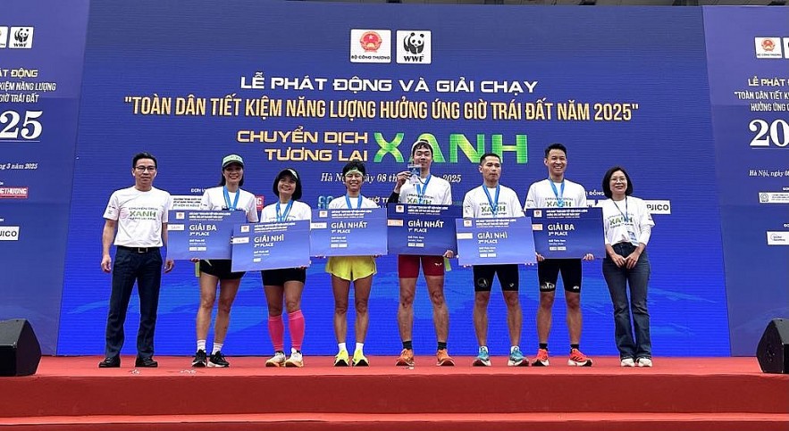 undefined Hơn 2.000 người tham gia giải chạy toàn dân tiết kiệm năng lượng hưởng ứng giờ trái đất 2025