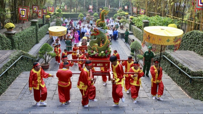 Người dân được nghỉ 3 ngày dịp Giỗ Tổ Hùng Vương