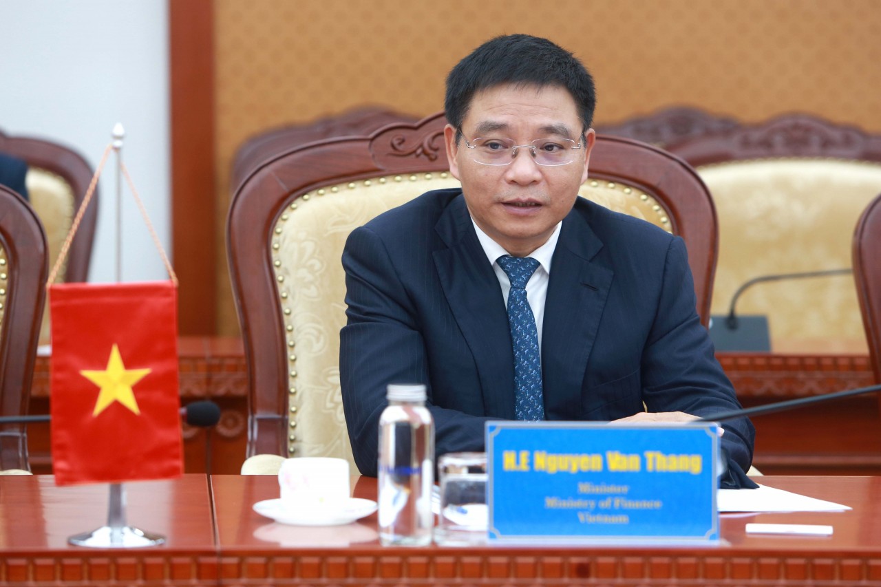 Bộ trưởng Nguyễn Văn Thắng tiếp Chủ tịch Airbus Toàn cầu Wouter van Wersch Bộ trưởng Nguyễn Văn Thắng tiếp Chủ tịch Airbus Toàn cầu Wouter van Wersch