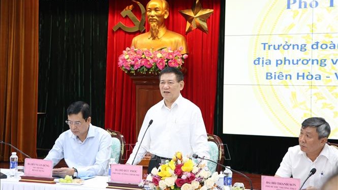 Huy động nguồn lực giải quyết vướng mắc, thúc đẩy các dự án cao tốc