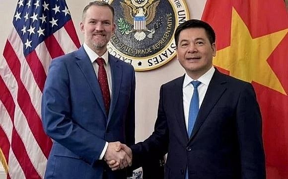 Vietnam, US strengthen economic, trade partnership