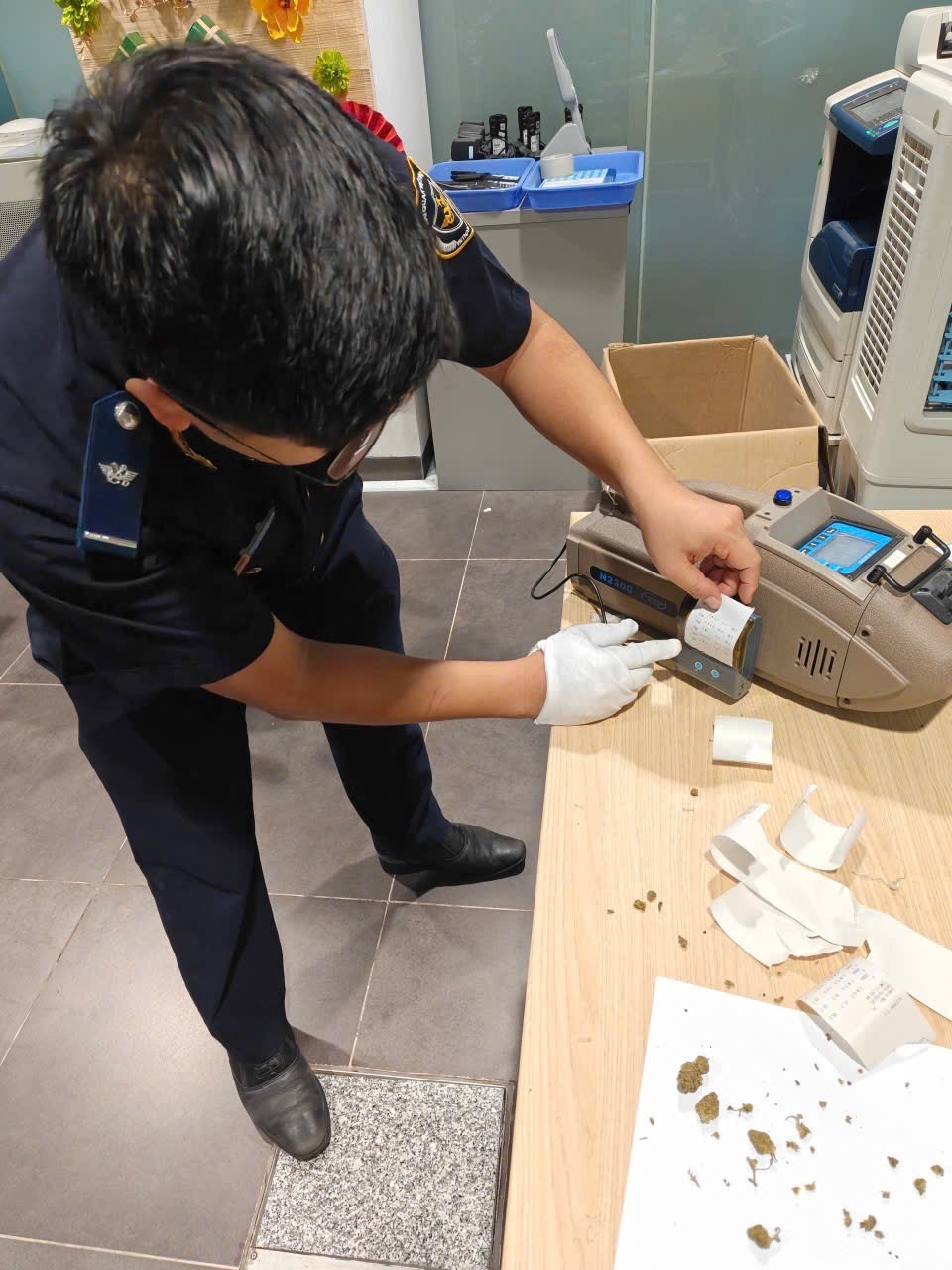 Bắt gần 4kg cần sa 