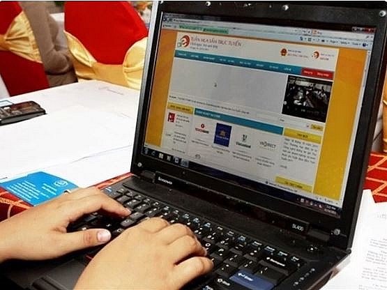 Tax revenue from e-commerce surges
