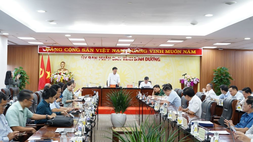 Bình Dương: Dùng ngân sách hỗ trợ, bồi dưỡng cho học sinh giỏi và học sinh có kết quả học tập chưa đạt