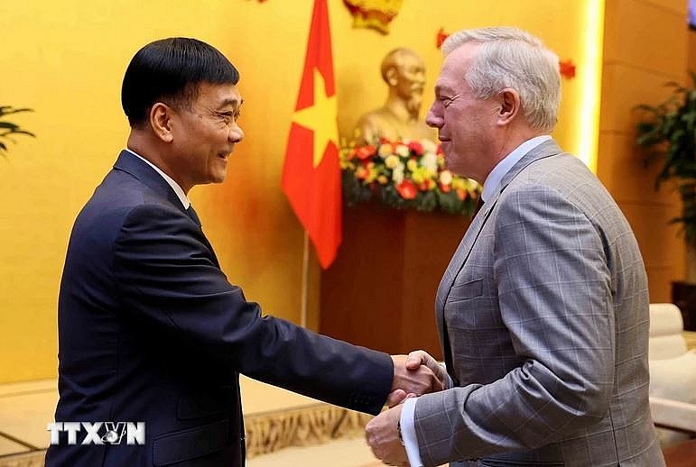 US companies vow to expand investment in Vietnam