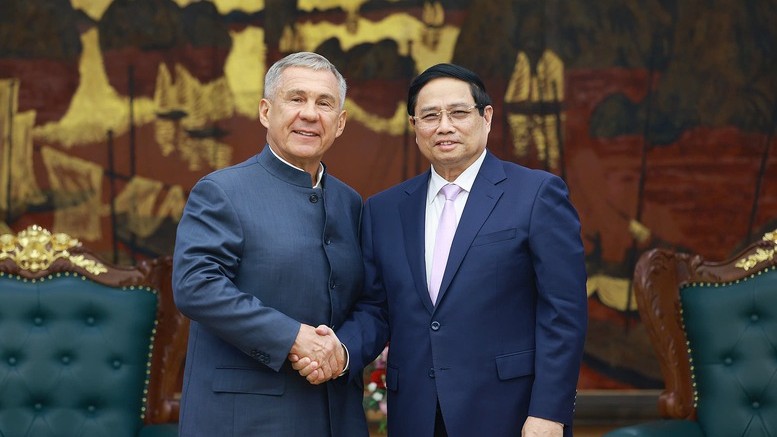 Thủ tướng Phạm Minh Chính tiếp Người đứng đầu Cộng hòa Tatarstan, Liên bang Nga