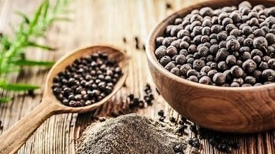 Ngày 22/3: Giá cà phê biến động trái chiều, tiêu giảm 500 đồng/kg