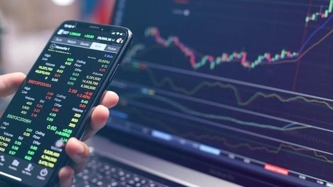 Chứng khoán tuần qua: VN-Index ngắt mạch tăng cùng thanh khoản thu hẹp