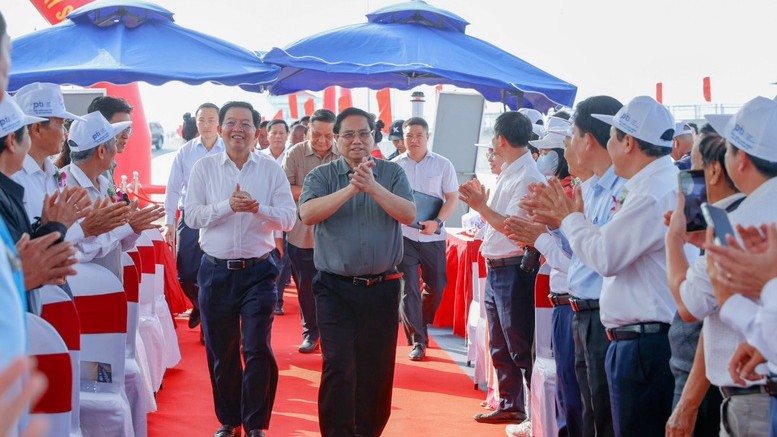 Thủ tướng thăm công trường, dự khánh thành một số công trình trọng điểm tại Bình Định