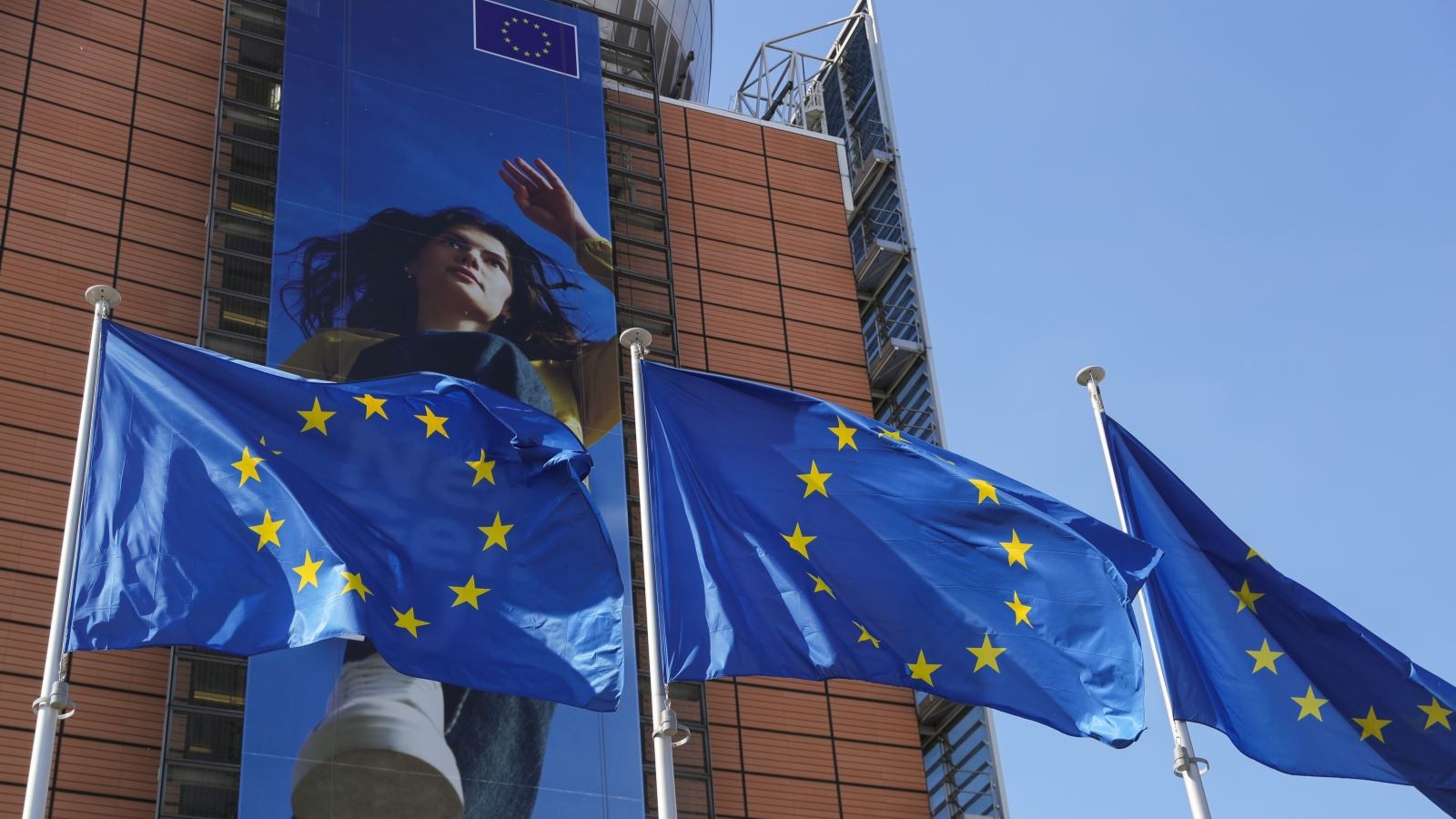 Báo động đỏ với nền kinh tế châu Âu