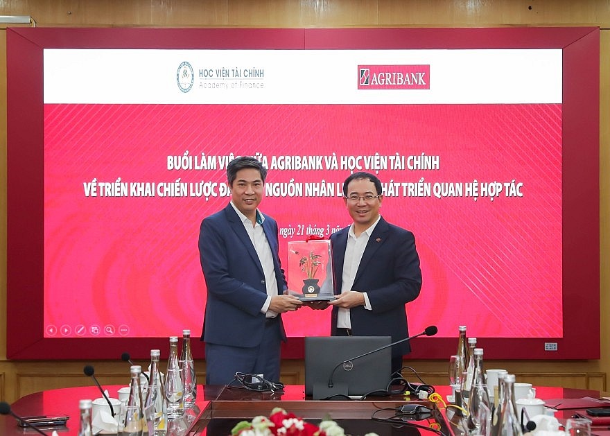 Agribank phối hợp cùng Học viện Tài chính đào tạo nâng cao chất lượng nguồn nhân lực Agribank phối hợp cùng Học viện Tài chính đào tạo nâng cao chất lượng nguồn nhân lực