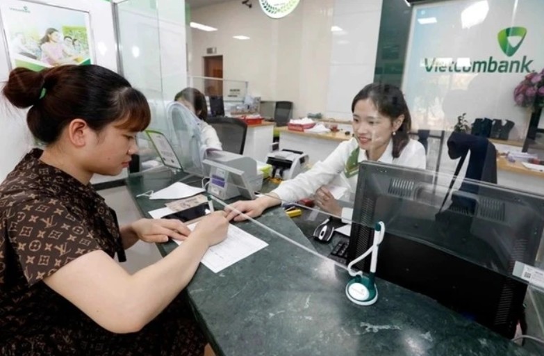 Banks ramps up share payouts to meet Basel III