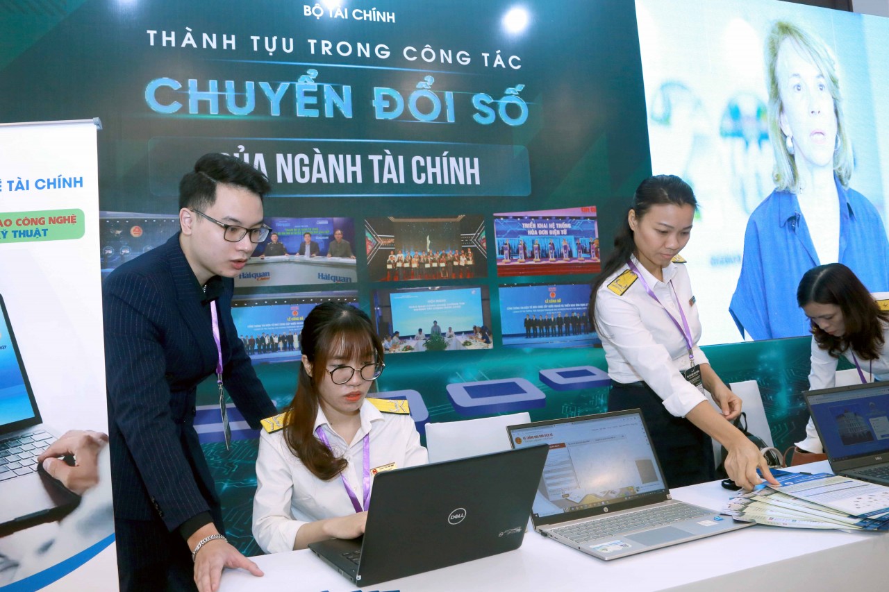 Bộ Tài chính quy định mức thu phí dịch vụ duy trì hệ thống kiểm tra trạng thái chứng thư chữ ký số