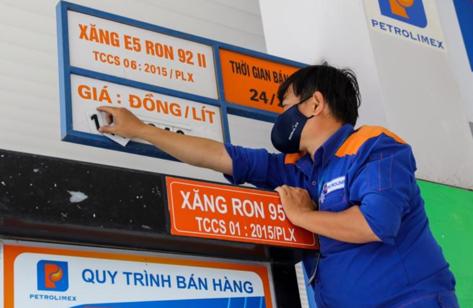 Ngày 27/3: Giá xăng trong nước chiều nay được dự báo có thể tăng phiên thứ 2 liên tiếp?