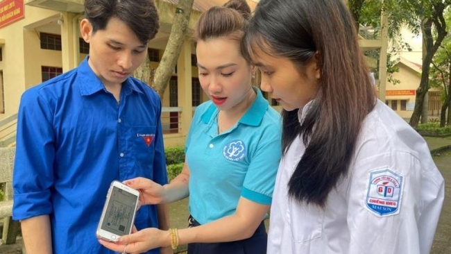 Dự kiến nguồn ngân sách nhà nước sẽ tăng thêm 3.700 tỷ đồng để nâng mức hỗ trợ đóng bảo hiểm y tế cho học sinh