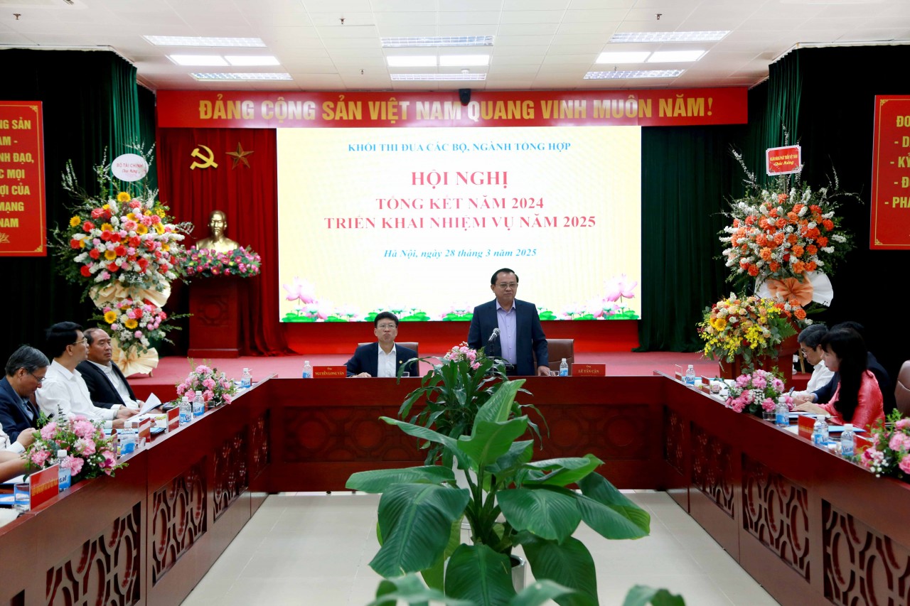 Khối thi đua các Bộ, ngành tổng hợp tiếp tục đẩy mạnh các phong trào thi đua gắn với nhiệm vụ chính trị năm 2025