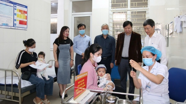 Hà Nội ghi nhận hơn 1.300 ca mắc sởi, phần lớn thuộc nhóm chưa tiêm chủng