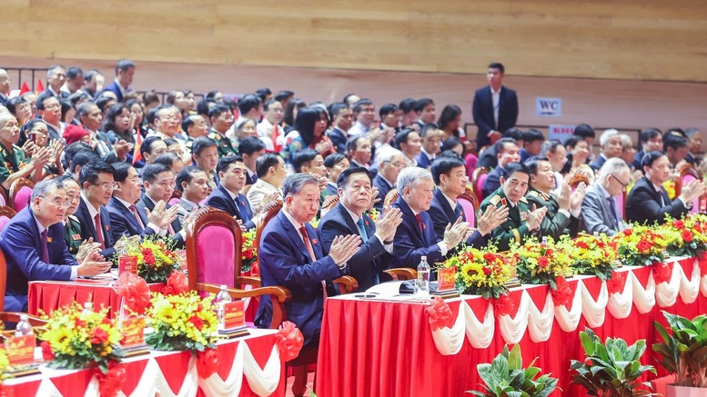 Đà Nẵng cần khai thác các hiệu quả cơ chế, chính sách đặc thù để tạo sức bật mới