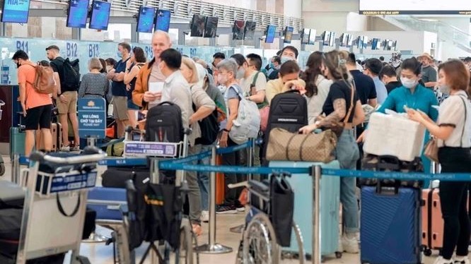 Giá vé máy bay dịp nghỉ lễ 30/4 - 1/5 ở mức khá cao