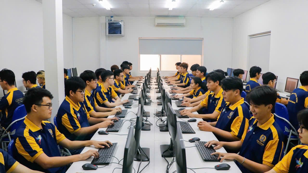 Đầu tư nhân lực - Bước đi quyết định để TP. Hồ Chí Minh thành Trung tâm tài chính quốc tế