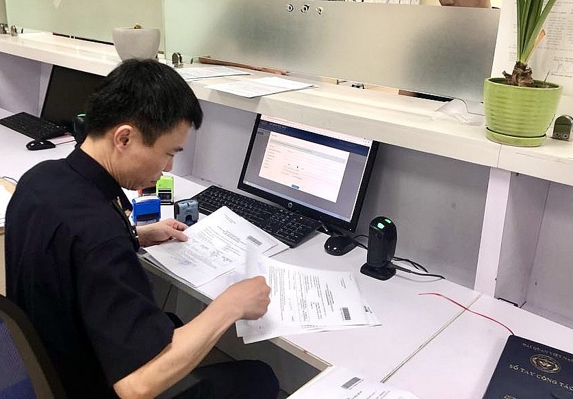 Hải quan khu vực I tăng thu hơn 3,5 tỷ đồng từ hậu kiểm