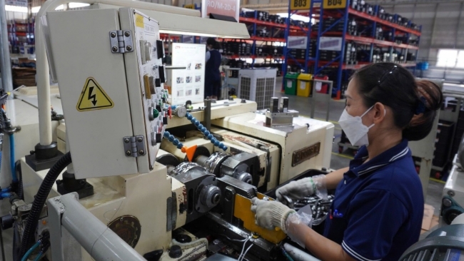 Doanh nghiệp tiếp tục được gia hạn nộp thuế giá trị gia tăng, thu nhập doanh nghiệp, tiền thuê đất