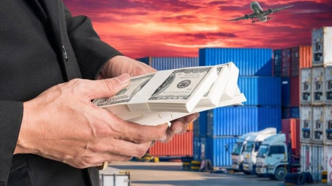 Thị trường tiền tệ tuần 31/3 - 4/4: "Bão" thuế quan từ Mỹ đẩy tỷ giá lên đỉnh mới