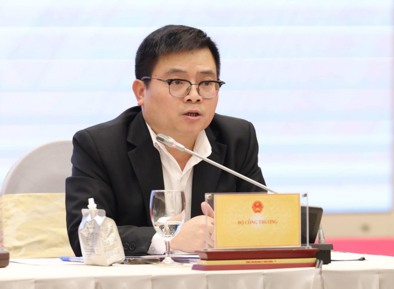 Xuất khẩu gặp khó: Cơ hội để cơ cấu lại nền kinh tế Xuất khẩu gặp khó: Cơ hội để cơ cấu lại nền kinh tế