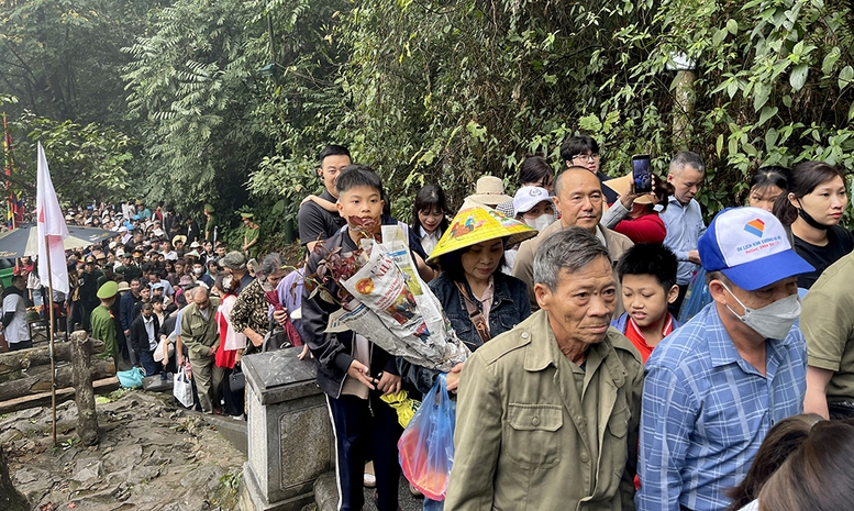 Người dân cả nước hướng về Giỗ Tổ Hùng Vương- Ảnh 4.