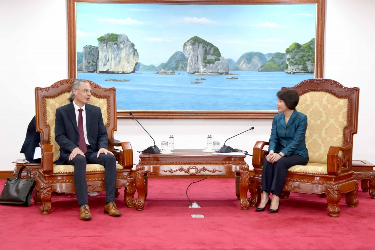 Thứ trưởng Nguyễn Thị Bích Ngọc tiếp Phó Chủ tịch Tập đoàn Marvell Noam Mizrahi