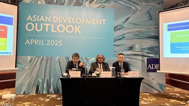 Viet Nam’s economy gathers steam ahead of global challenges