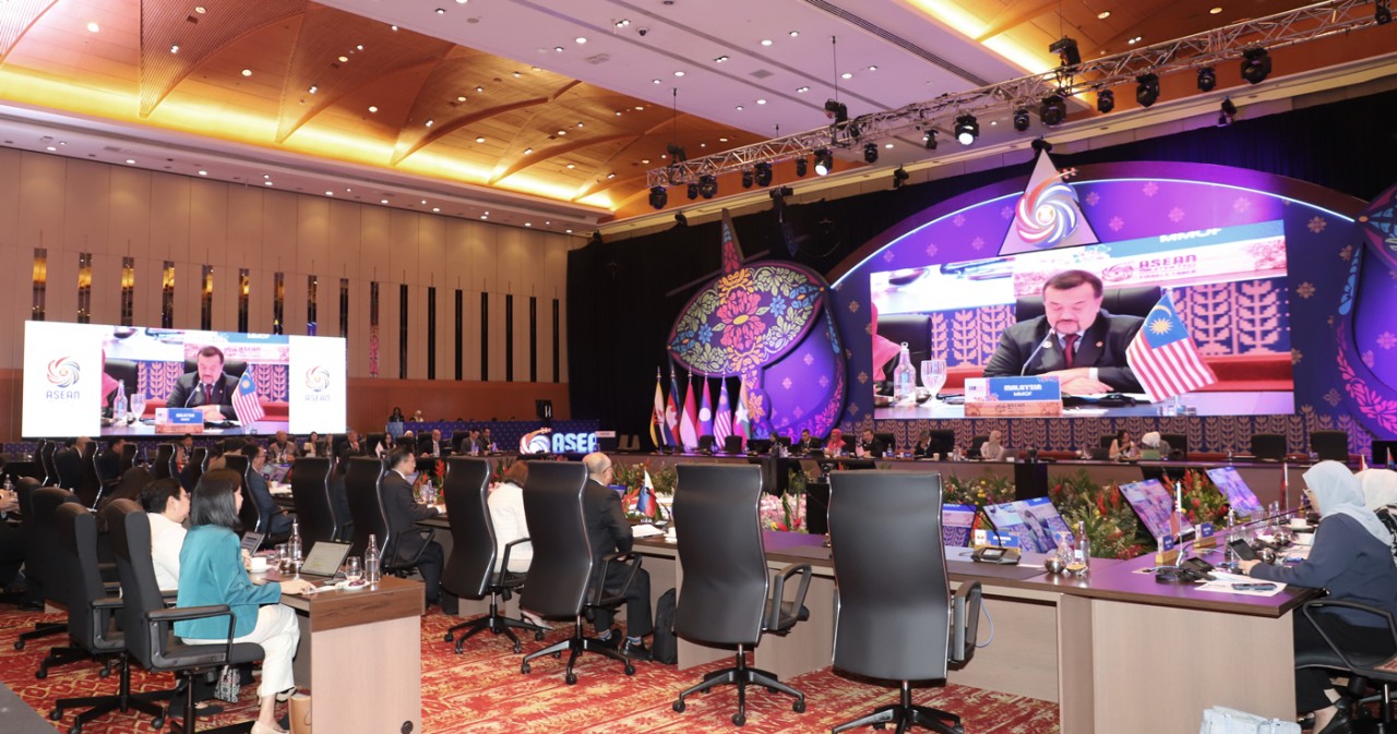 Nhiều vấn đề quan trọng về tài chính, thương mại được các Bộ trưởng Tài chính quan tâm thảo luận tại AFMGM 12