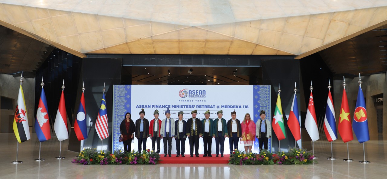 Nhiều vấn đề quan trọng về tài chính, thương mại được các Bộ trưởng Tài chính quan tâm thảo luận tại AFMGM 12