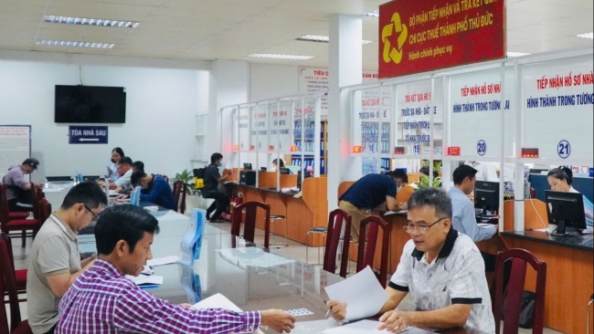 HĐND TP. Hồ Chí Minh sẽ biểu quyết bãi bỏ chính sách hỗ trợ thêm cho cán bộ thôi việc